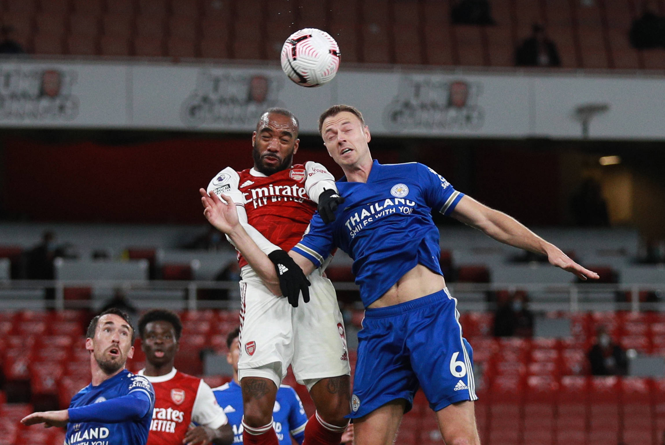 这位因伤离 这位因伤离